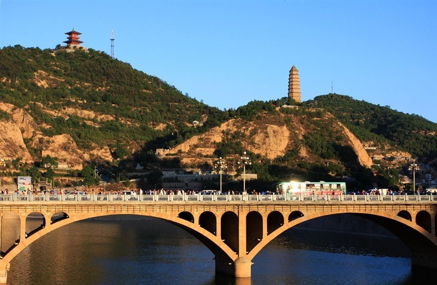 首页 景点门票 延安景区门票 宝塔山&