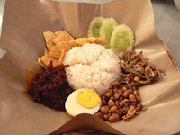 椰浆饭（nasi lemak）