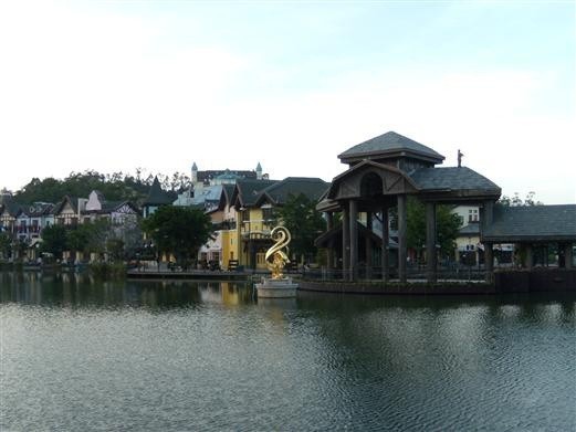 茵特拉根度黄昏