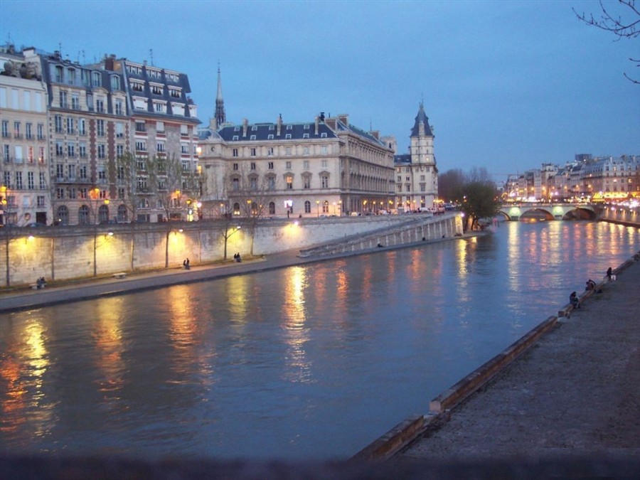 塞纳河20130707135