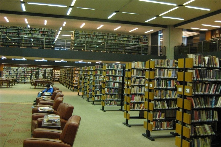 波士顿公共图书馆201307172448