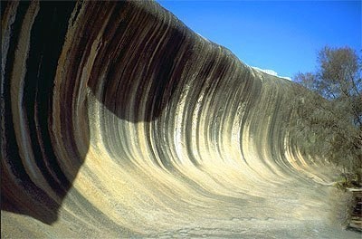 波浪岩20130808750