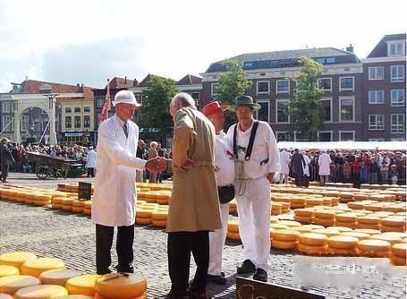 阿克马乳酪市场201308101651