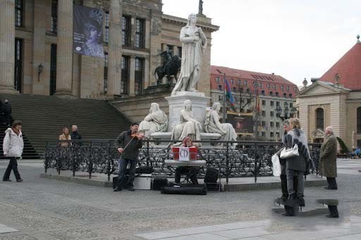 御林广场20130810474