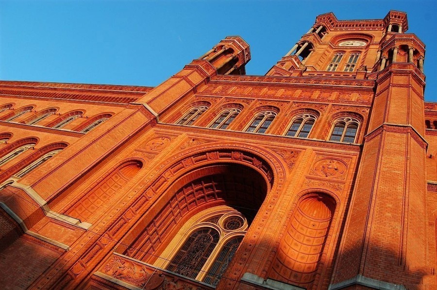 红色市政厅20130810490