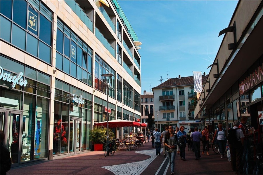 老集市广场20130810753