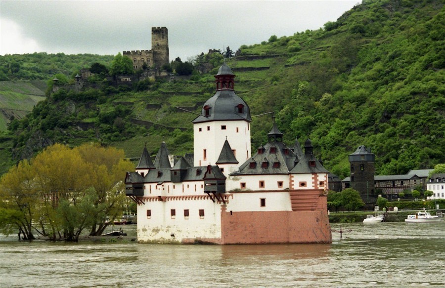 莱茵河20130810697