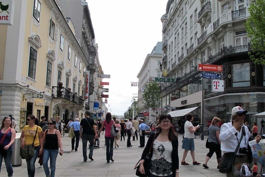 克恩顿大街201308102368