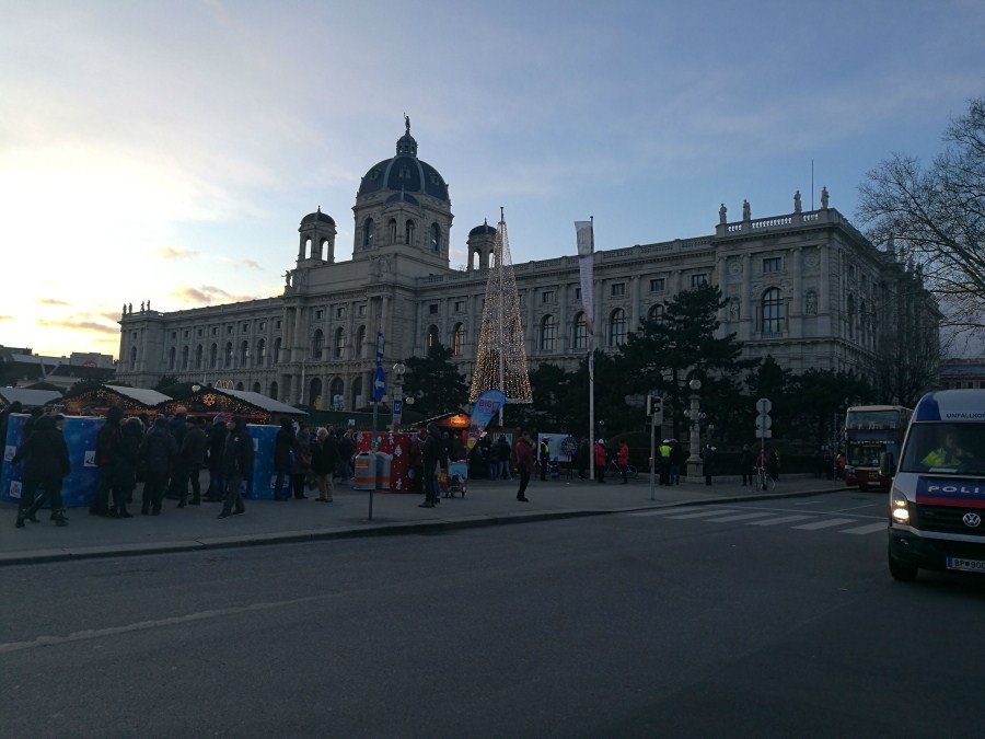 玛利亚.特蕾莎广场4