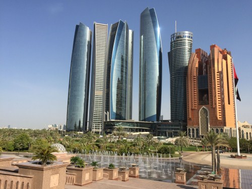 【星瀚邮轮】川航<海湾三国·阿联酋+卡塔尔+阿曼阿拉伯海 9 日>+4 晚星瀚邮轮探索号-海景舱